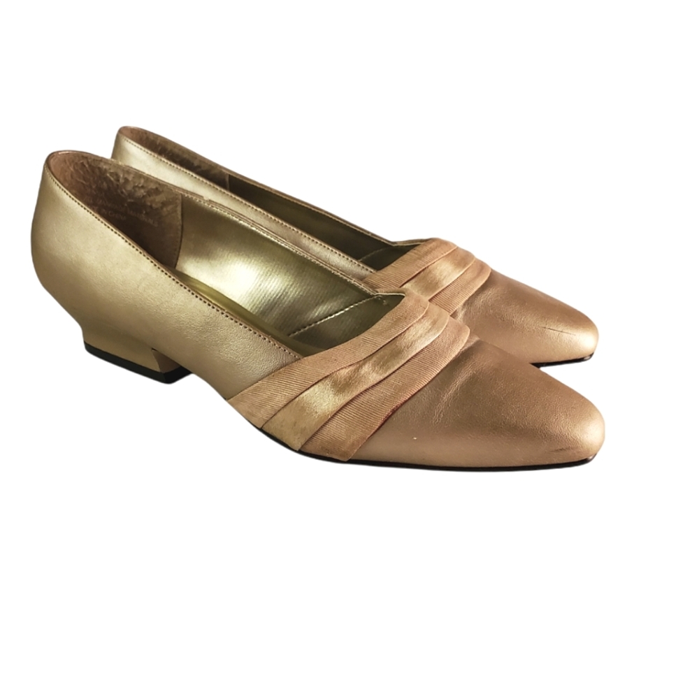 Noble Mobility Breezy 80s Iridescent Dynasty House Princess Mini-heels